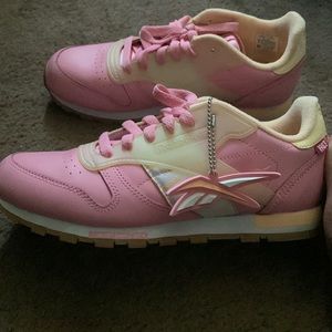Reebok Classic Leather Pastel BS8972 Kids Shoes Universal White Pink.